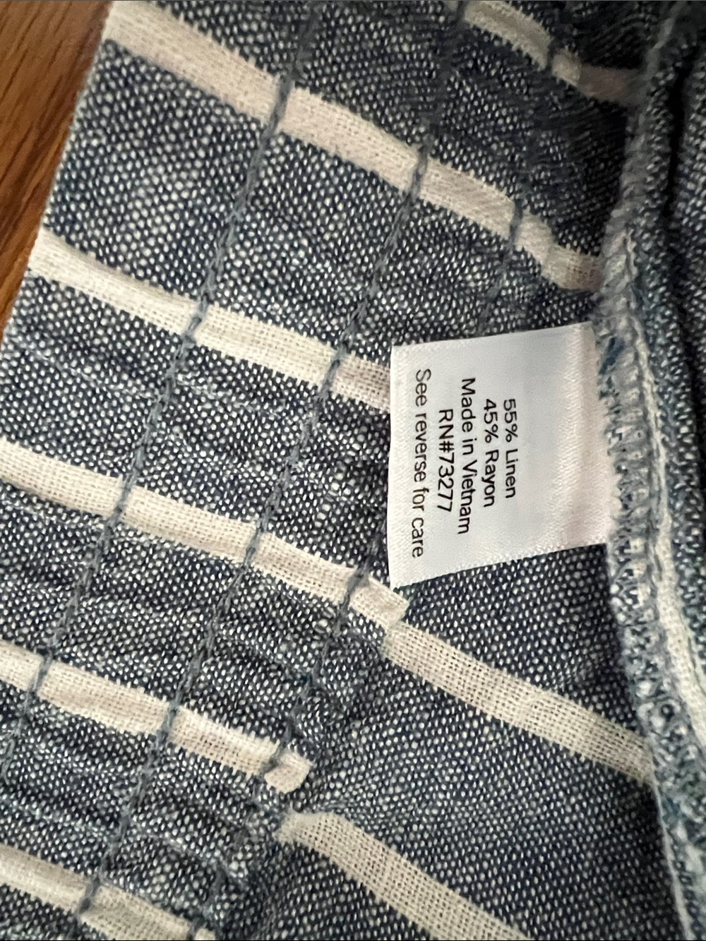 Sonoma Women’s Striped Blue and White Lounge Everyday Shorts Size Medium - Picture 5 of 5